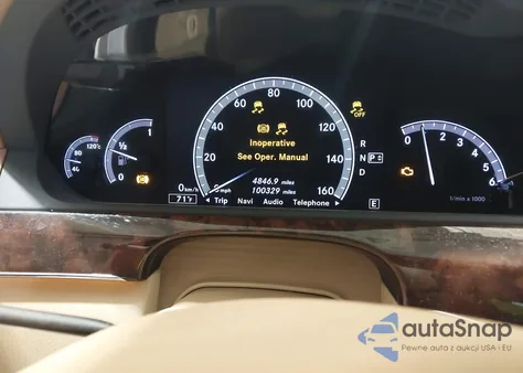 2013 Mercedes-Benz S 550 z USA, uszkodzony, nr VIN WDDNG7DB8DA493289